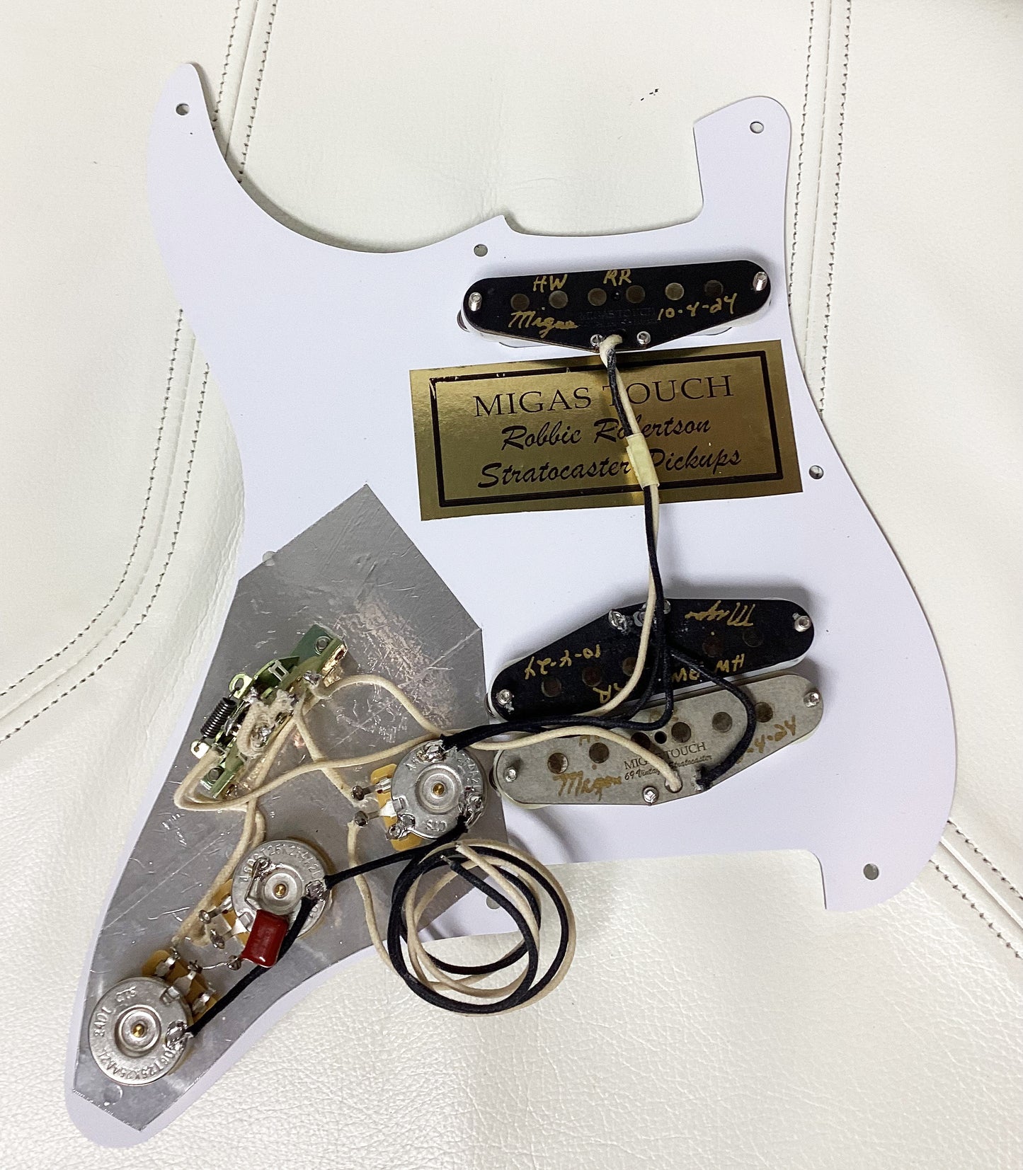 Robbie Robertson Last Waltz Stratocaster Loaded Pickguard Hand Wound & Wired White