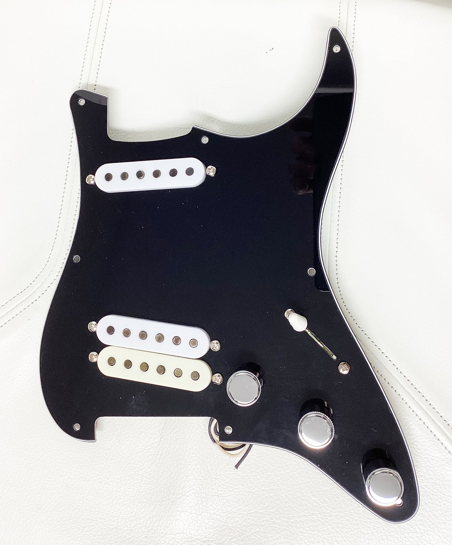Robbie Robertson Last Waltz Stratocaster Loaded Pickguard Hand Wound & Wired 8 Hole