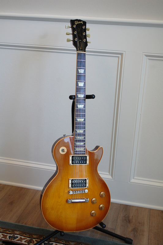 Stunning 2001 Gibson Les Paul Classic Honey Burst Guitar Honeyburst