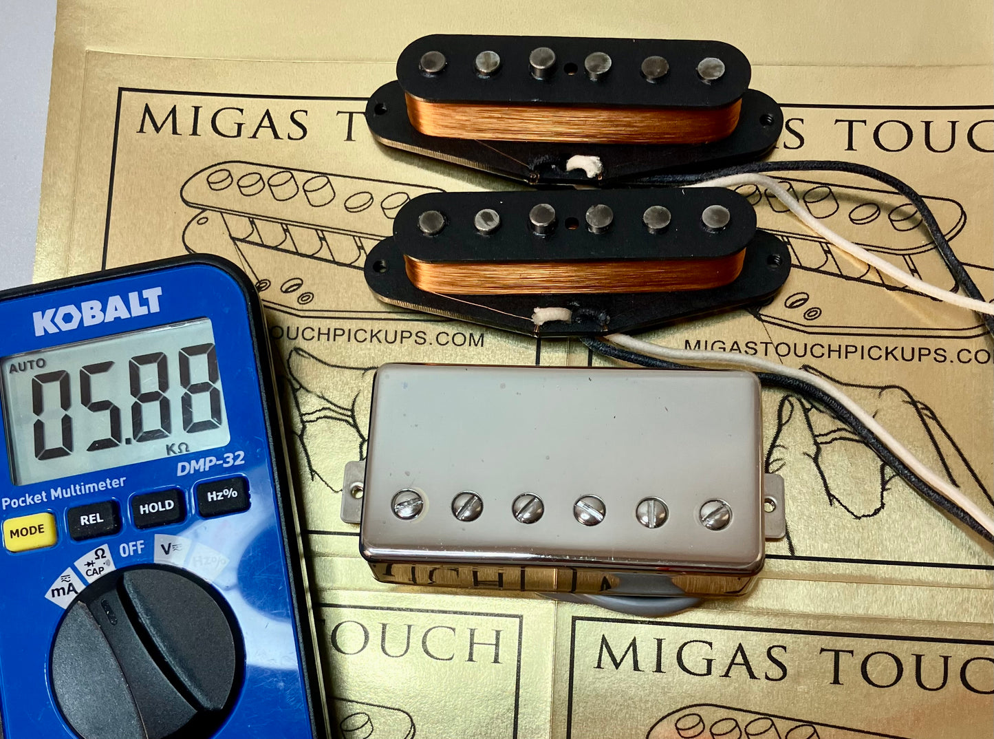 New Custom Hand Wound HSS Fender Stratocaster Pickups by Migas Touch Pickups