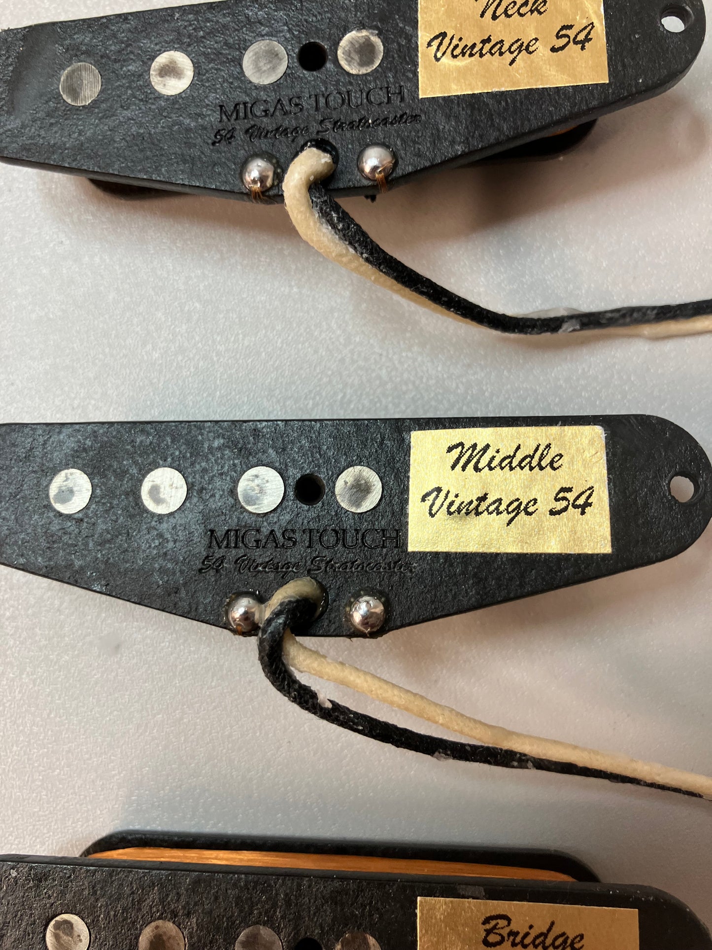 Left Handed Vintage Classics Collection Stratocaster '54 Vintage Alnico III Pickup Set Lacquer Potted